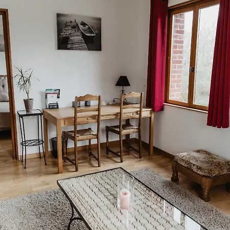 Hotel Les Charmilles De Mormal