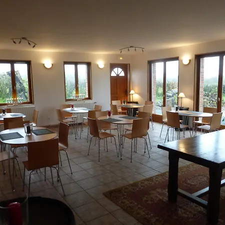 Les Charmilles De Mormal Hotel 3*